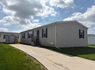 58400 Brookside Dr, New Haven, MI 48048