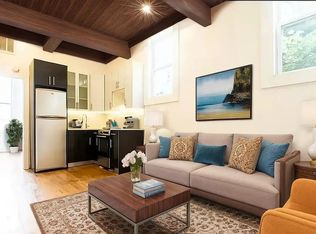 307 Devoe St #1F, Brooklyn, NY 11211