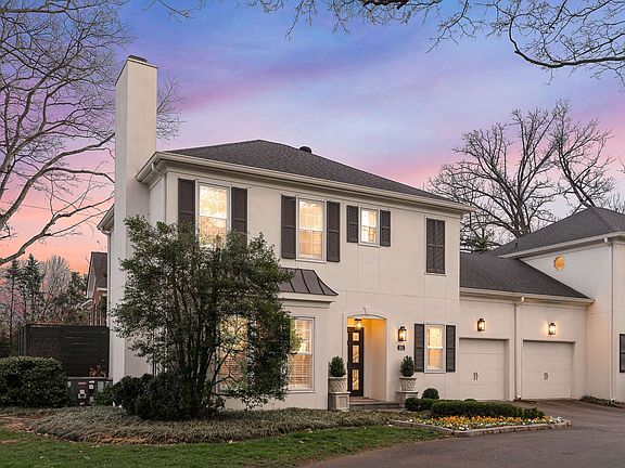 3rd image of 101 Nichols Ct