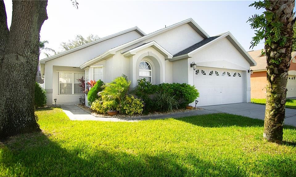 1st image of 2614 Autumn Creek Cir