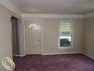 4th image of 15560 Meyer Ave