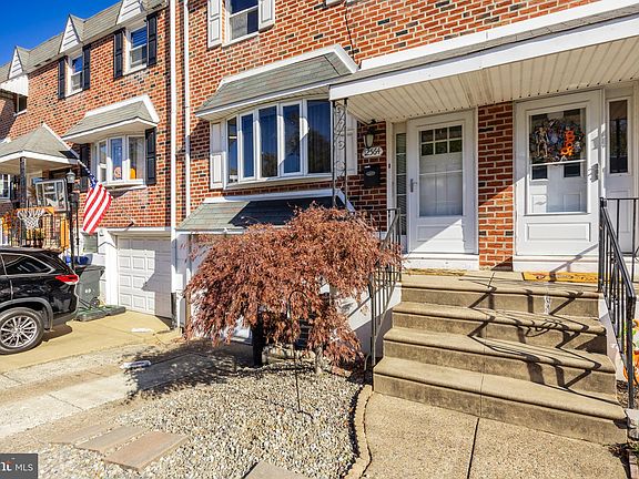 2nd image of 12564 Medford Pl