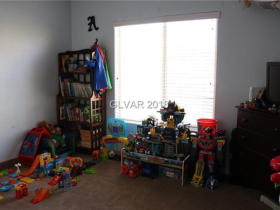 5th image of 6773 Mahogany Meadows Ave