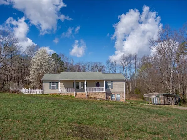 311 Fletcher Rd, Union Grove, NC 28689