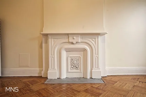 Rented by MNS | media 16