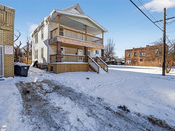 3rd image of 792 London Rd