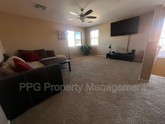 5th image of 27314 N 65th Dr