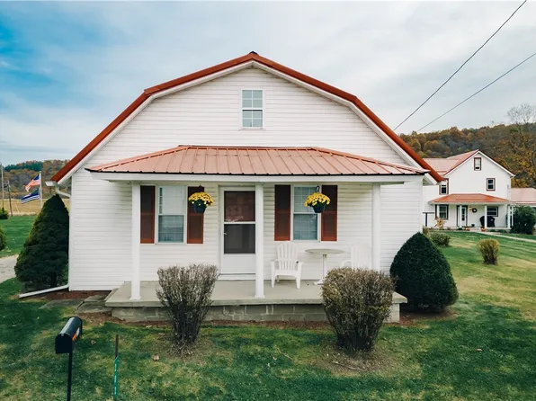 202 Gastown Rd, Shelocta, PA 15774