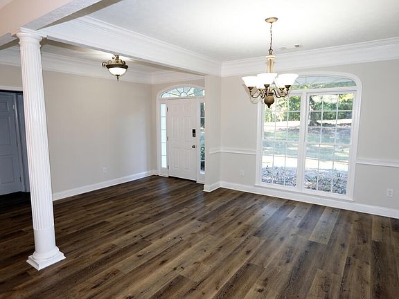 5th image of 180 Ellerslie Way