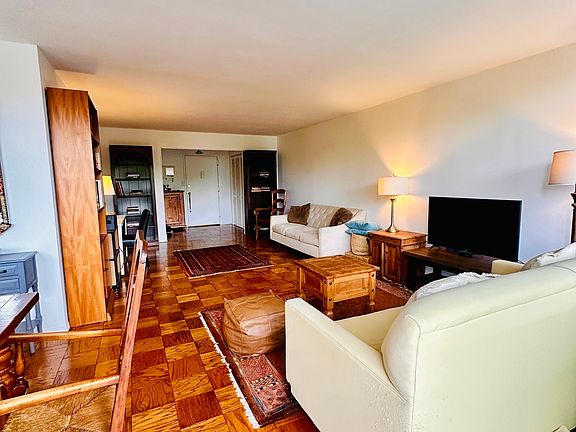 5th image of 155 Brewster Street #4H