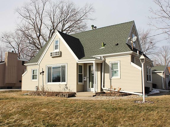 2nd image of 1109 W 12th St