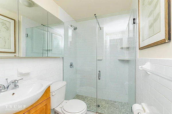 Rented by Street Realty Brokerage LLC | media 5