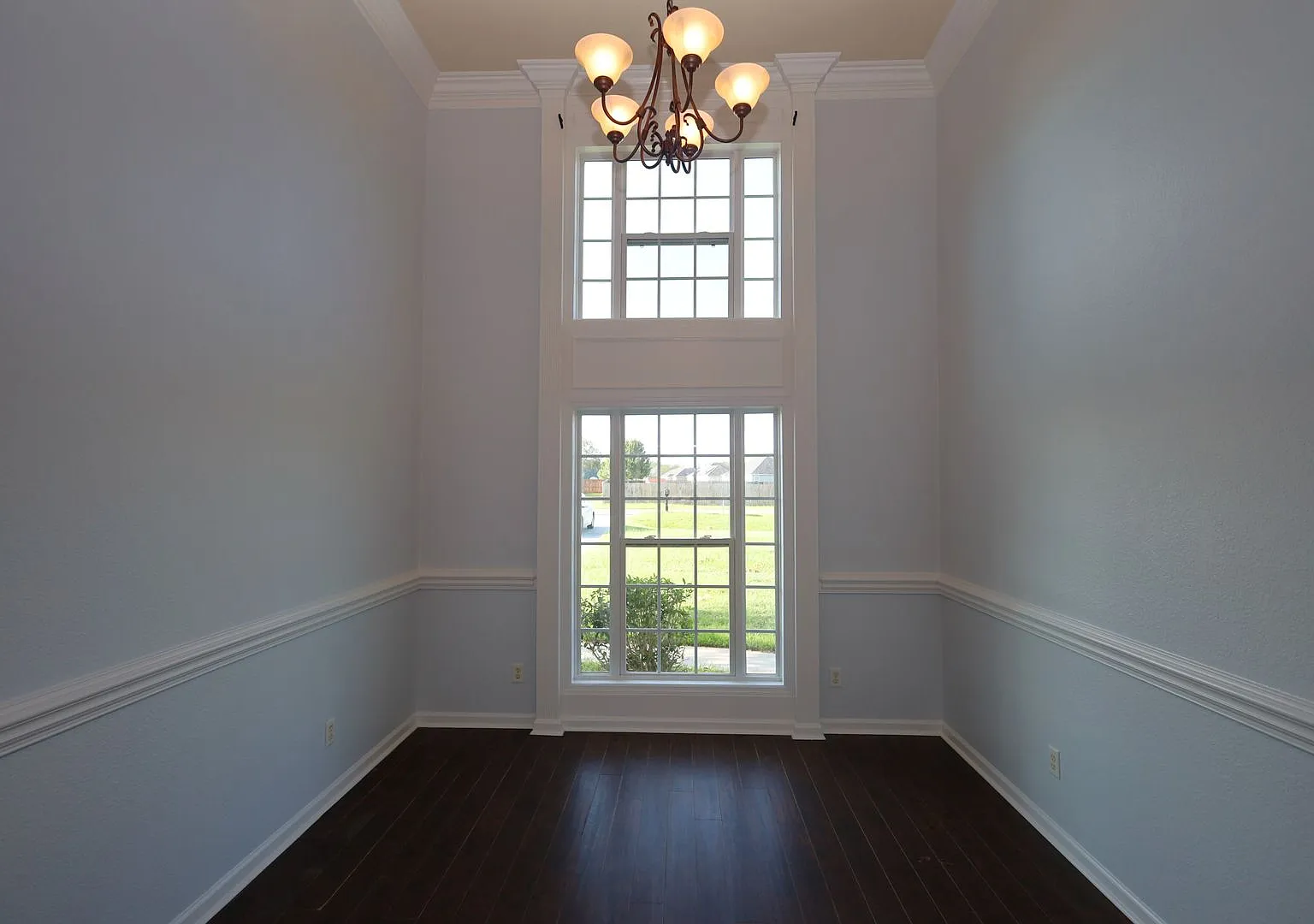 124 Mill Pond Pl — Photo 4