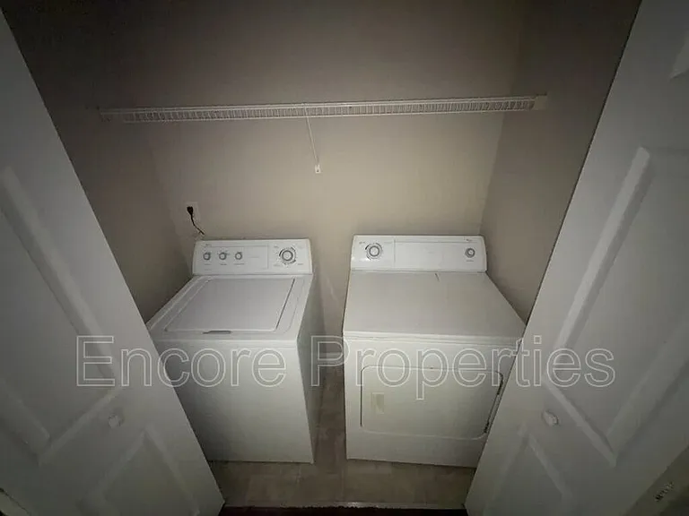 8494 Central Dr — Photo 12