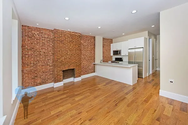 Rented by Next Door Realty NYC | media 17