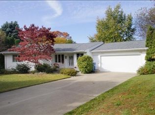 6392 Old Log Trl, Kalamazoo, MI 49009