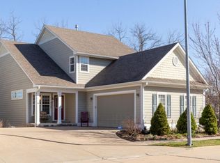 4105 Town Square Dr, Columbia, MO 65203