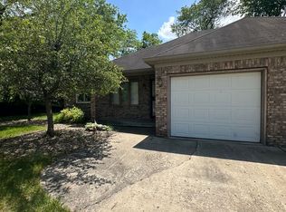 14315-14317 W Heather Ln, Daleville, IN 47334