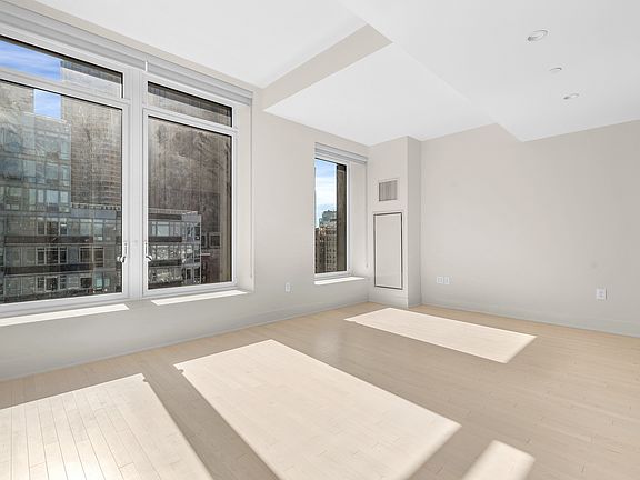 3rd image of 91 Leonard St Unit 16D