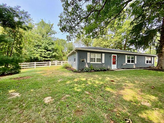 3rd image of 3851 Jackie Dr