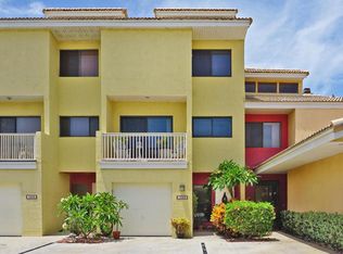 1248 Beachside Ln, Melbourne, FL 32903