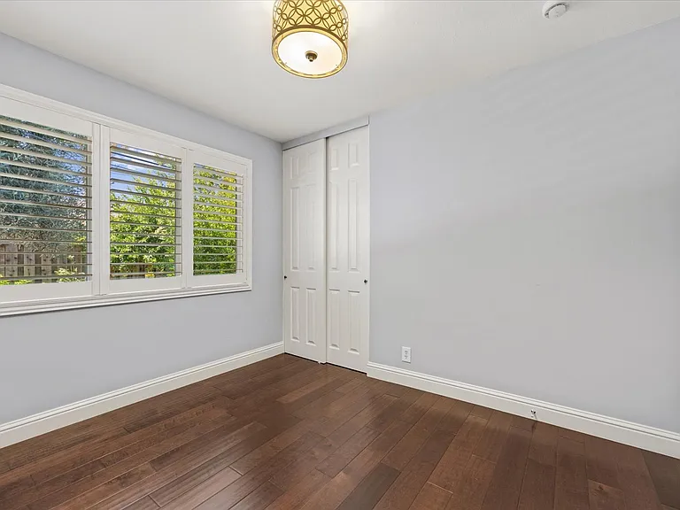 2464 Aram Ave — Photo 19