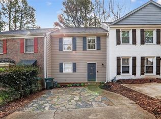 706 Twin Brooks Ct, Marietta, GA 30067