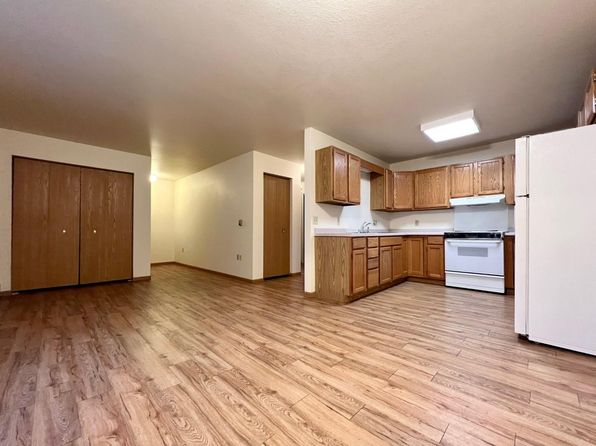 404 High Pointe Dr #4