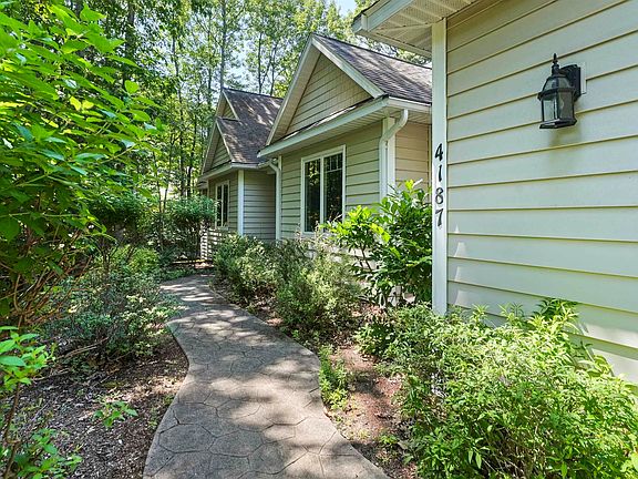 5th image of 4187 Williamston Ct