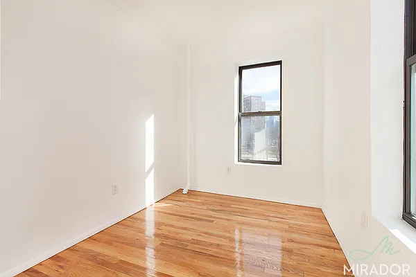 Rented by Mirador Real Estate | media 5