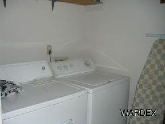 4th image of 2850 Barbara Dr