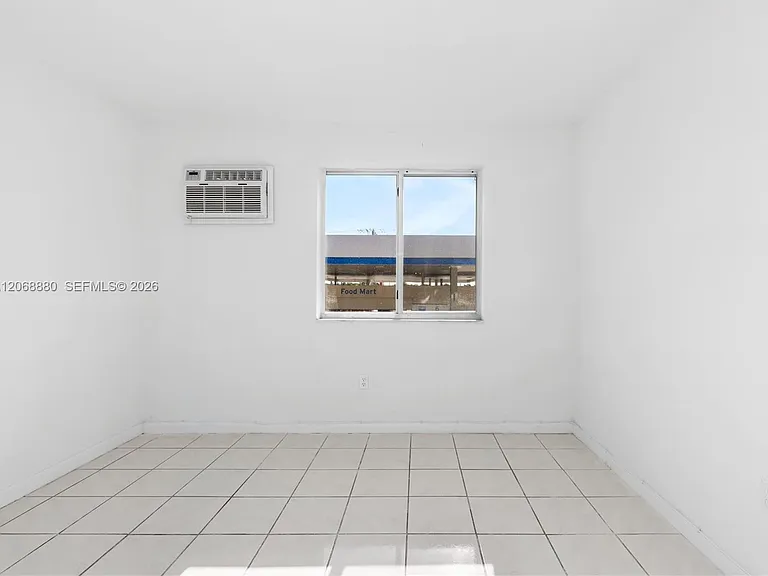 345 W 68th St #202 — Photo 17