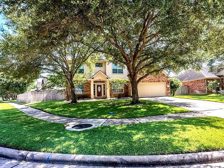 7822 Ravens Point Dr — Photo 24