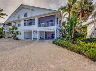 8223 Main St, Bokeelia, FL 33922