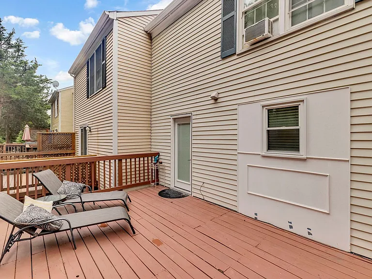 7113 Latour Ct — Photo 26