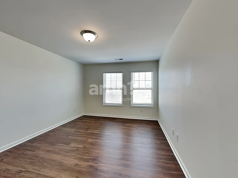 810 Genesis Way — Photo 13