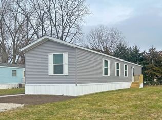 14876 Washington Rd Trlr 129, West Burlington, IA