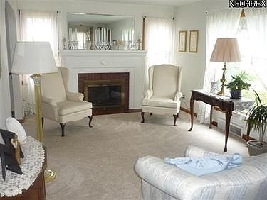4th image of 1755 Overlook Ave