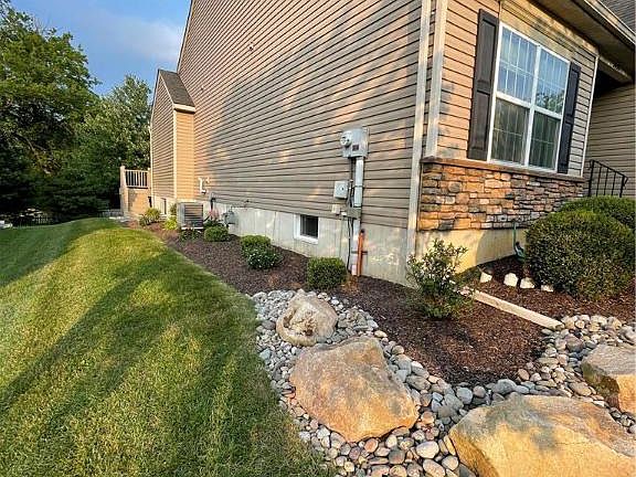 3rd image of 3635 Cottage Dr