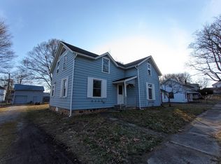 173 W 4th St, Roanoke, IN 46783