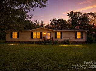 141 Pounders Ridge Ln, Statesville, NC 28677