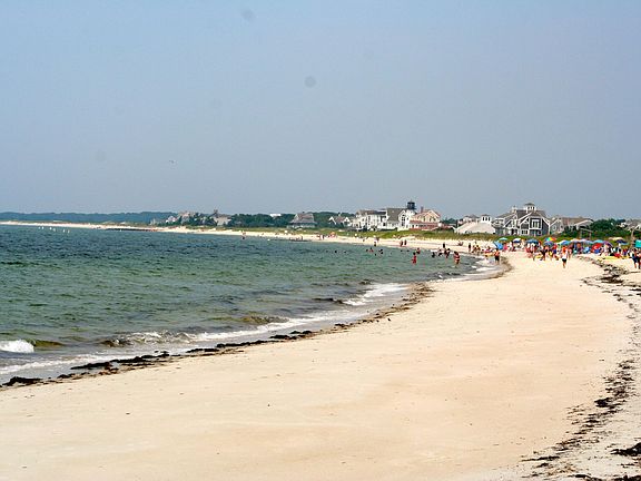 2nd image of 21 Nearmeadows Road