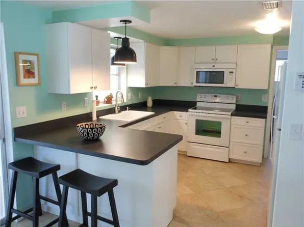 4548 Galway Dr, Sarasota, FL 34232