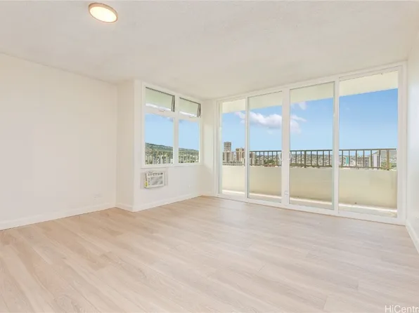 796 Isenberg St APT 18J, Honolulu, HI 96826