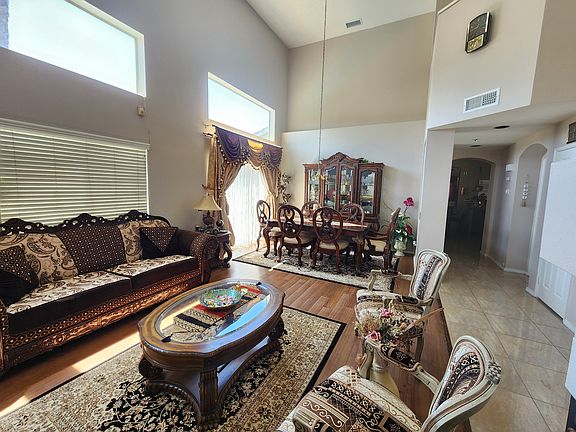4th image of 14215 Farralon Ct