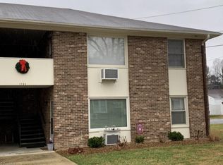 1705 N Main St APT B2, Mount Airy, NC 27030