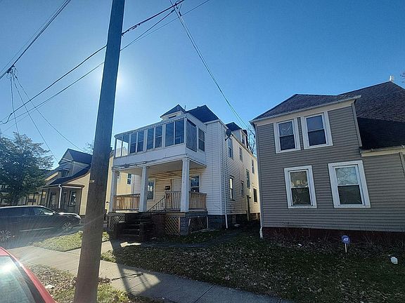 2nd image of 10014 Hulda Ave