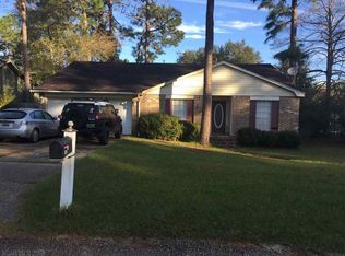 100 Cherryhill Dr, Daphne, AL 36526