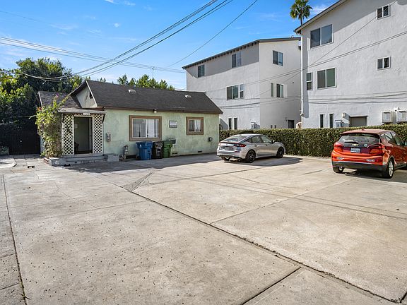 4th image of 1126 W 36th Pl #9cf12c606