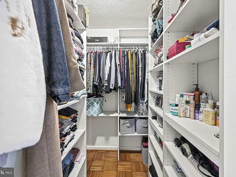 2141 I St NW #708 — Photo 8